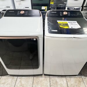 Samsung Smart Washer Dryer Combo In White Finishing